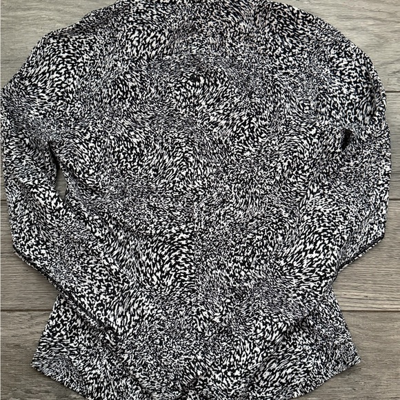 Lululemon Define Jacket - Picture 2 of 2